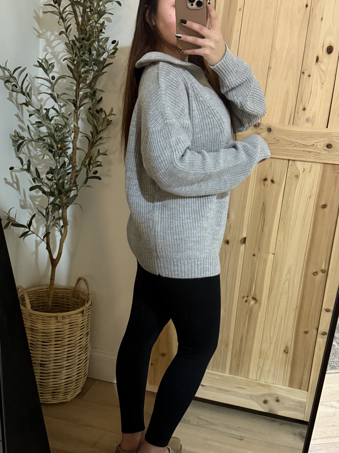 Half Zip Sweater / Grey