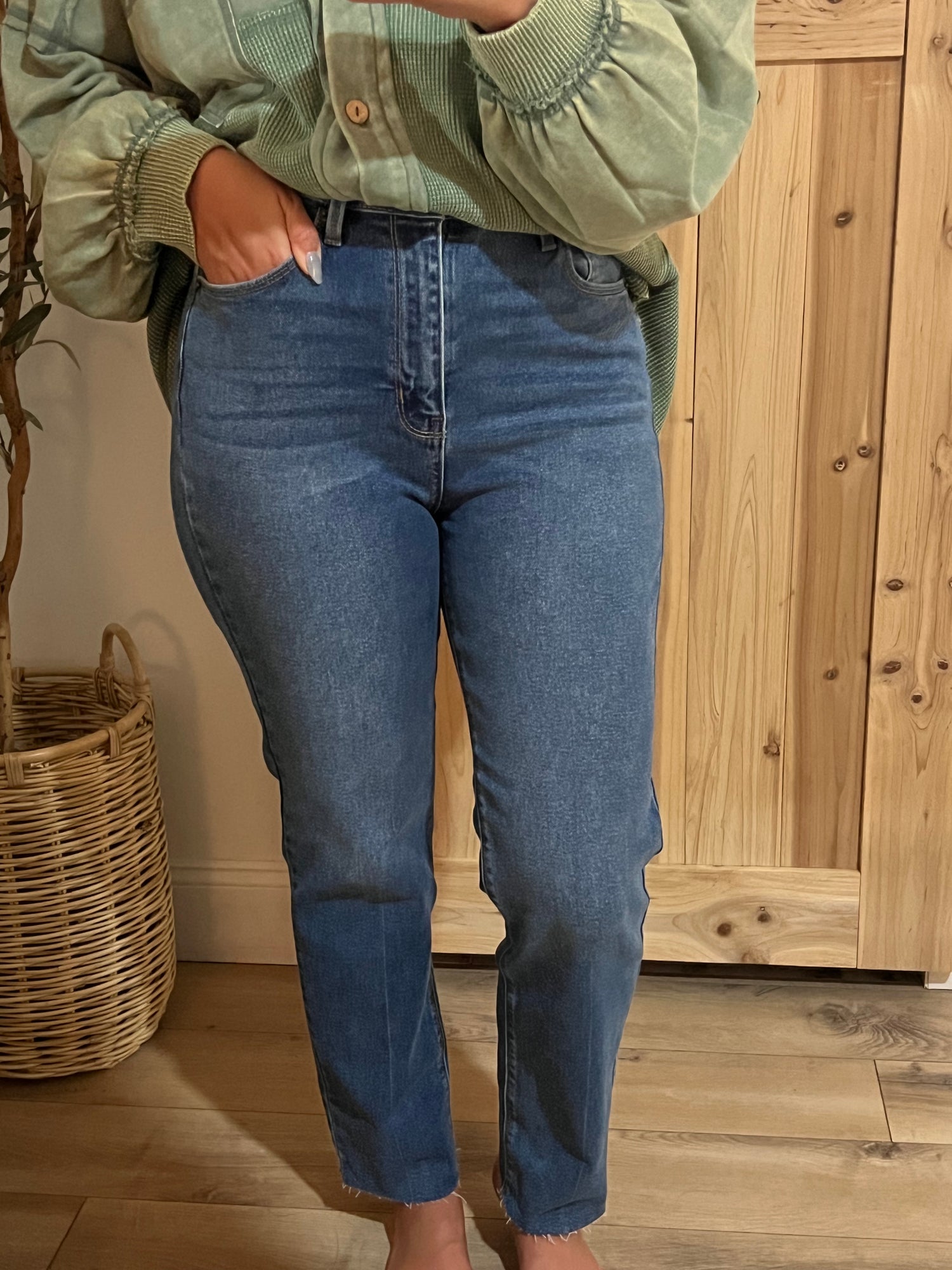 Jamie Classic Straight Jean