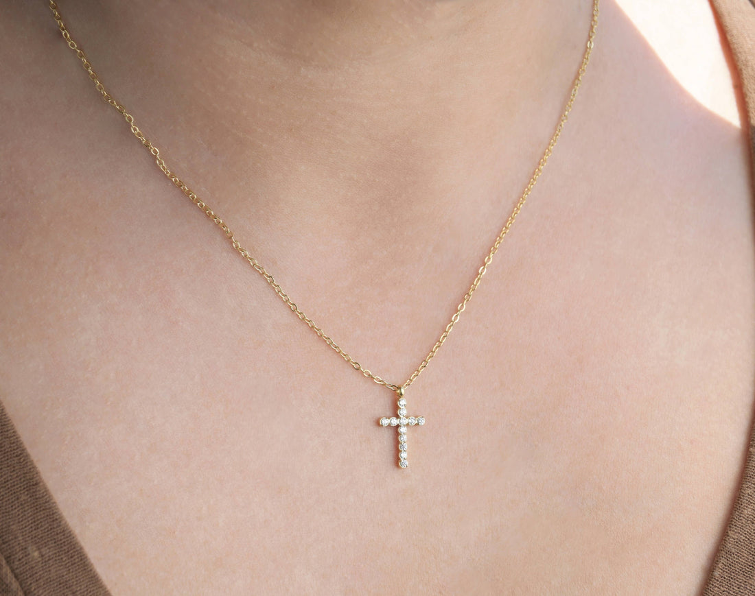 Dainty Cross Necklace